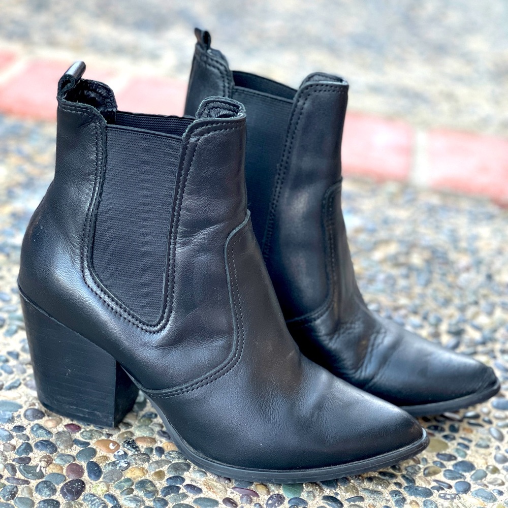 steve madden black boots